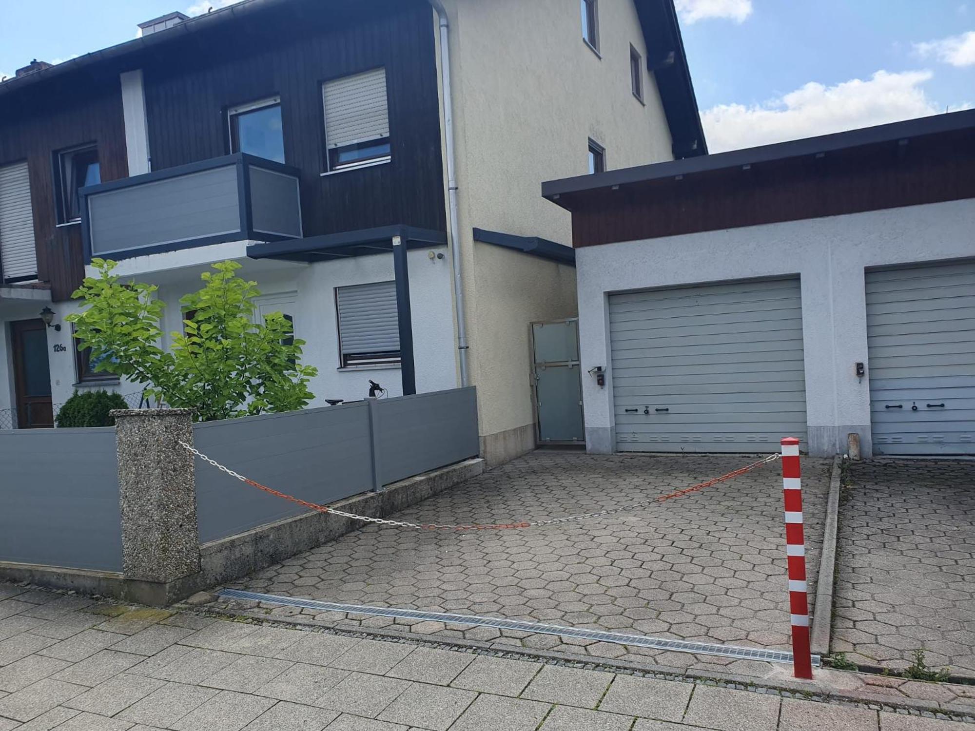 Lichtdurchflutete 90 M2 Drei Duplexwohnung In Altperlach Apartment München